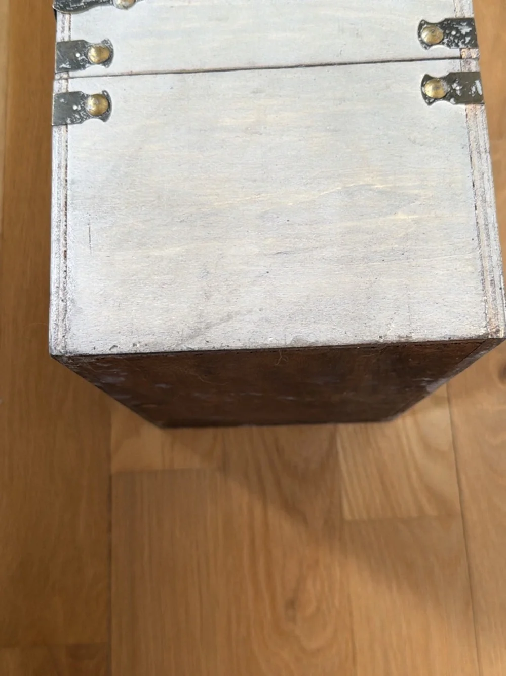 Silver Decorative Party Chest Box - Elegant Metallic Storage